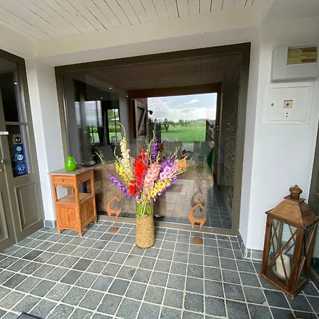 Le Briquemont Bed and Breakfast 3*